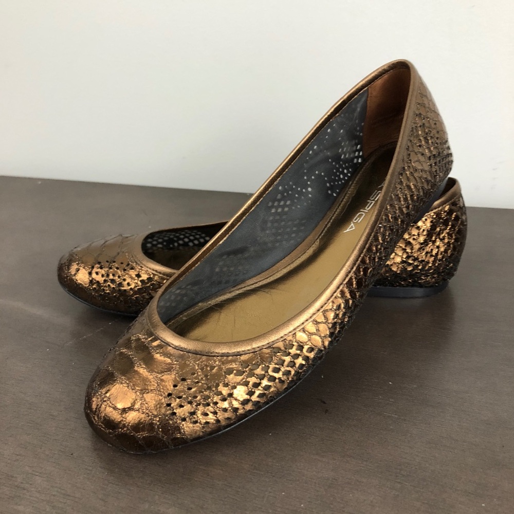 Via Spiga Bronze Snake Print Leather Ballet Flats